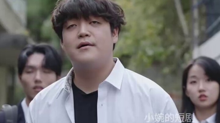 Korean drama small theater bad student encounters big guy