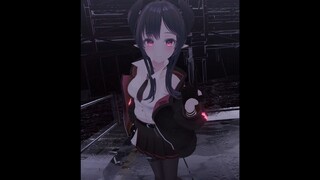 Trying to show off her 11 o'clock tracking(