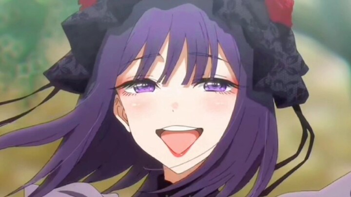 Một nụ cười kì lạ mà lại cuốn hút