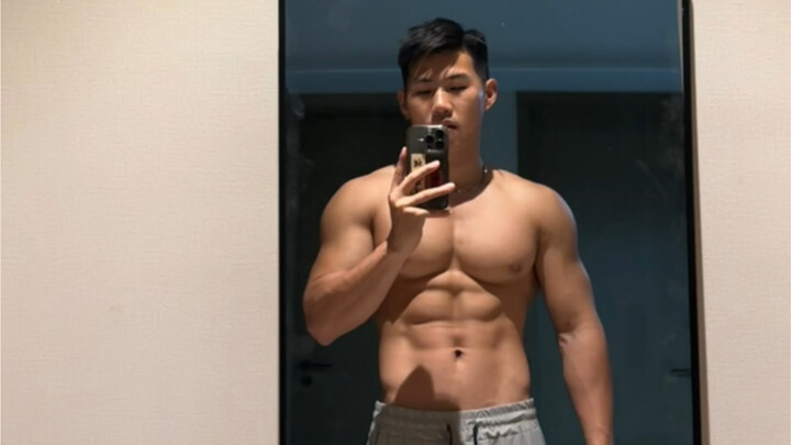 Mengapa saya tidak lagi melatih otot dada?