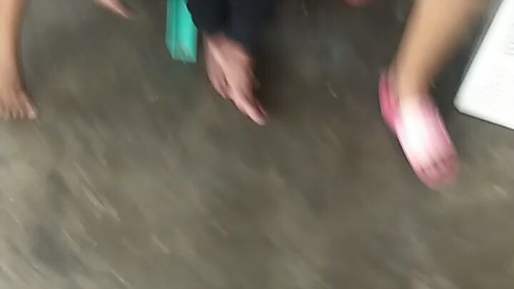 Army training (Limbo Rock)