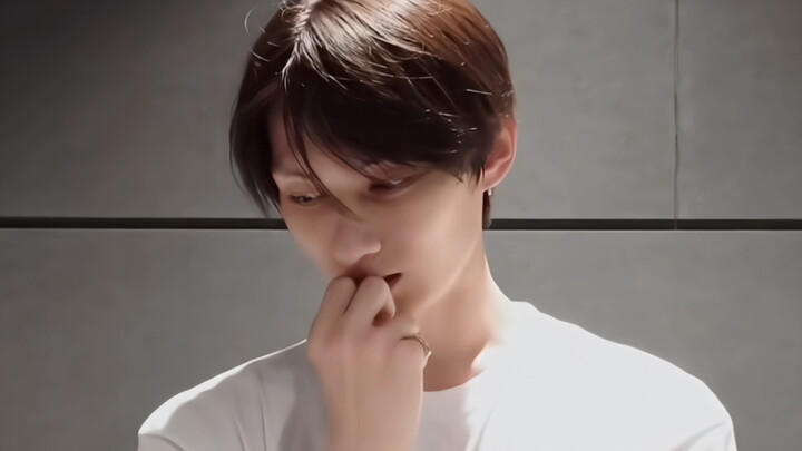 KPOP Empat Hamil Satu