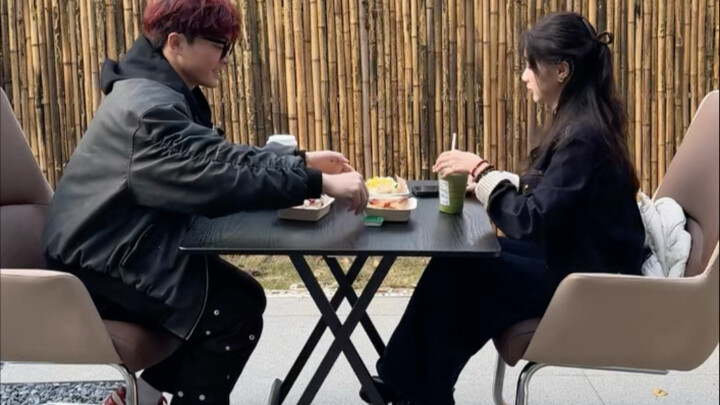 อย่าเล่นโทรศัพท์