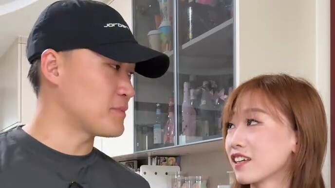 ราชาบะหมี่สระว่ายน้ำตัดสินใจแล้ว นั่นก็คือคุณ!!!