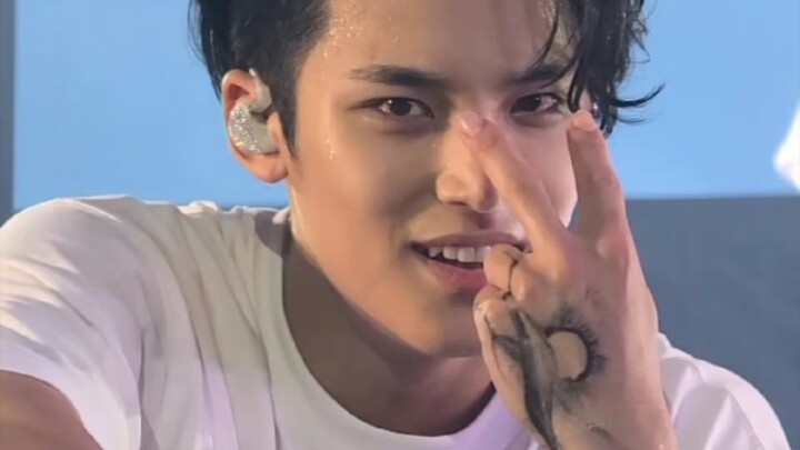 “Bảng món nhất định phải ăn ở Hàn Quốc” Kim Min Kyu sinh ra đã hợp làm chồng