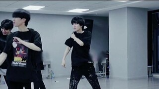 Kekuatan ini... Aku bisa melakukannya lagi! Song Yaxuan dan He Junlin