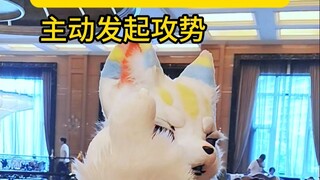 到底是谁在80谁......