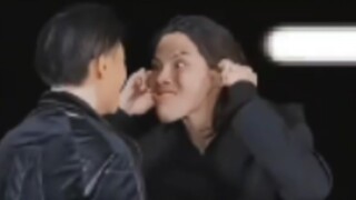 【自学画画】黄子韬与向佐的憋笑挑战！太逗了