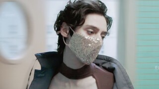 [Rose Boy] "Hoa hồng nào mà không có gai? Sự trả thù tốt nhất là vẻ đẹp, và sự nở rộ đẹp nhất là sự 