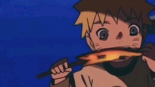 Saat aku melihat Naruto kecil, aku sangat lucu!