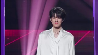 【登陆计划】TF家族三代出道实录《登陆日》一公舞台〈Dancing With A Stranger〉｜张极个人直拍
