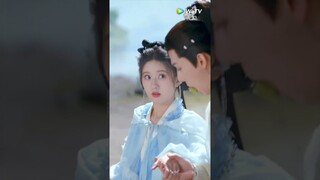 They held hands and walked together🥰 #TheLastImmortal #神隐 #ZhaoLusi #WangAnyu #shorts