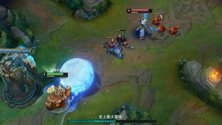 Lối chơi lầy lội với Snowball ở đường giữa