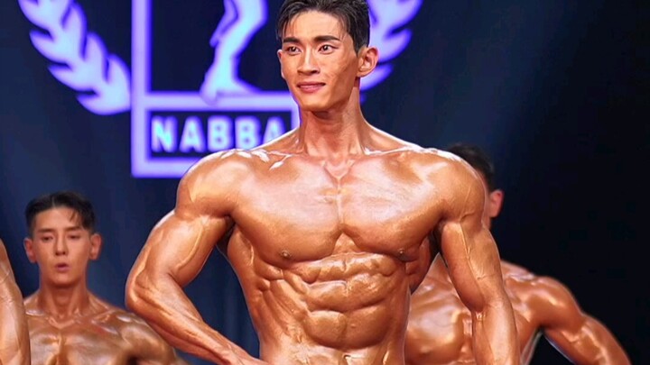 NABBA健身模特大赛，肌肉帅哥，浑身肌肉的小哥哥