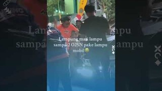 Momen Pertandingan Karate Terpaksa Pakai Penerangan dari Lampu Mobil saat Listrik Padam