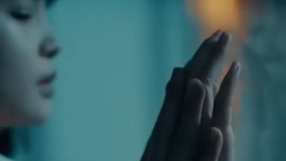 Saya tidur dengan paman CEO sahabat saya, tidak menyangka dia tergoda dan memanjanku