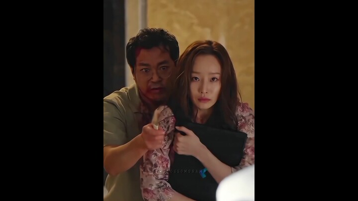 Yi Hyun transforming into zombie ЁЯзЯтАНтЩВ only his wife can calm down him ЁЯдп #kdrama #shorts