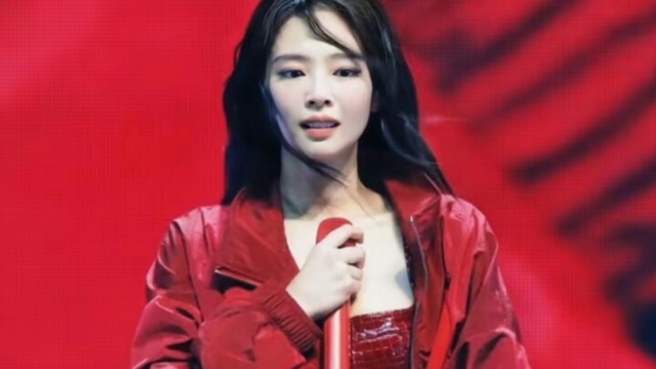 【เจนนี่】สามวินาทีที่เธอหยุดนิ่ง ในใจคิดว่า “ฉันทำได้แล้ว”