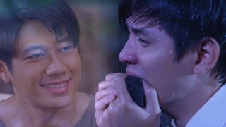 Mở đầu "Quý ông nhà sâu" bằng "Tình ca trong mưa", cơn mưa đêm nay cũng nặng hạt như ngày Diệp Bình 