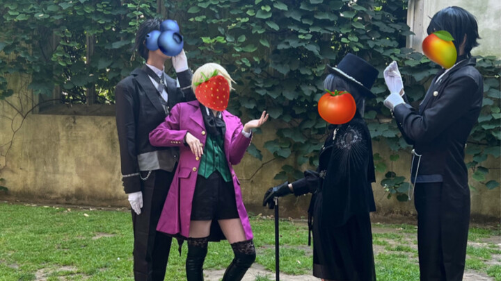 [Black Butler Shire Purple Rose] What year is this eve (shooting a picture) The advantage of studying in the UK is that you can have a Black Butler with your relatives and friends! !