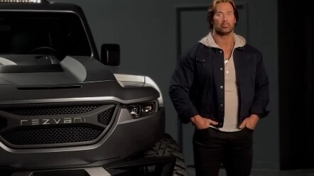 لي دا وانغ يضيف مركبة جديدة مرة أخرى