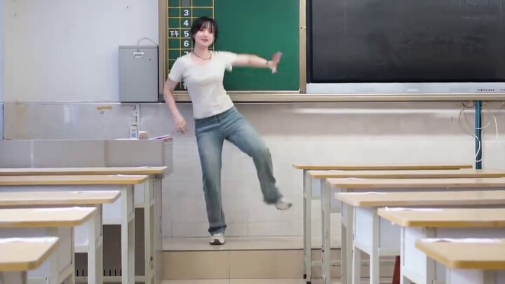 The real Grade 3A class! When I returned to the Grade 3 Class 1 classroom, I jumped into Grade 3A cl