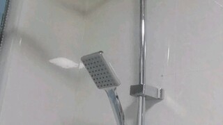 普通人试着在便秘时用力唱一下one last kiss