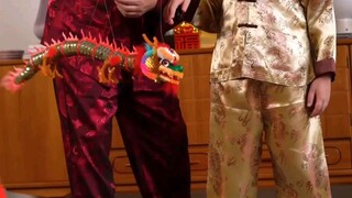 How typical Asians use their creative minds! PlayingXEating | FunXGames | ToysXCandies