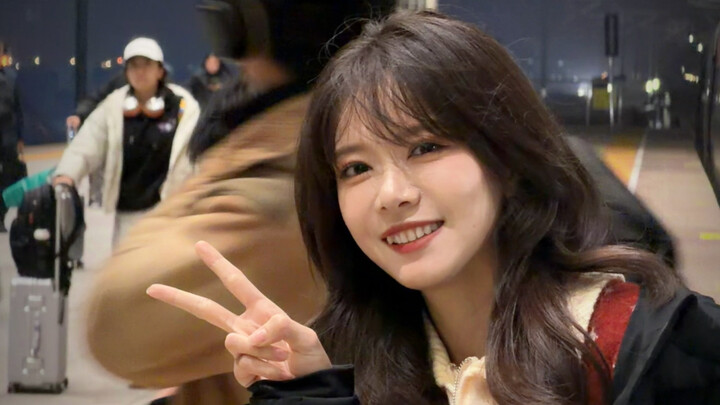 Một ngày tràn đầy năng lượng của cô gái thế hệ 00 đi làm xuyên thành phố từ Thượng Hải đến Tô Châu!