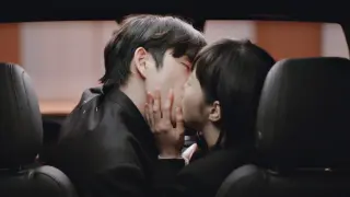Oh Mo! It is indeed the first person to love beans! Park Jinyoung, you are really good at kissing! T