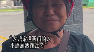 “军民一家亲，外国人理解不了的军民鱼水情”