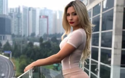 Argentina’s No. 1 Internet Celebrity Goddess