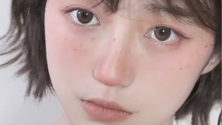 مكياج يعكس شخصية برج الحوت بشكل كبير