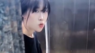 Cô gái Trung Quốc bắt chước mái tóc vàng trên Tiktok gây sốt, video chung mới nhất của người nổi tiế