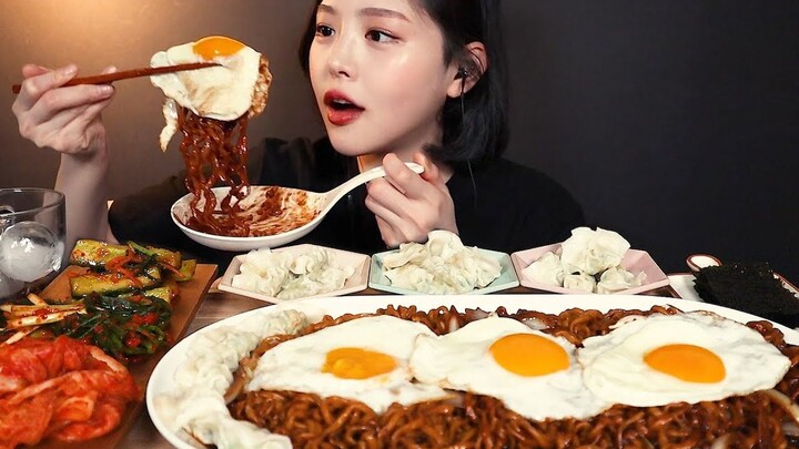 【Boki Sub Indo】Moon Bok-hee Makan Jajangmyeon Episode 2 (Peringatan karena Video Episode Pertama Mak