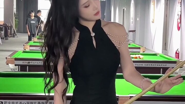 【الأخت تونزي】 تقنية تعامل فائقة مع العصا، من يتعلمها يكون قد ربح الكثير