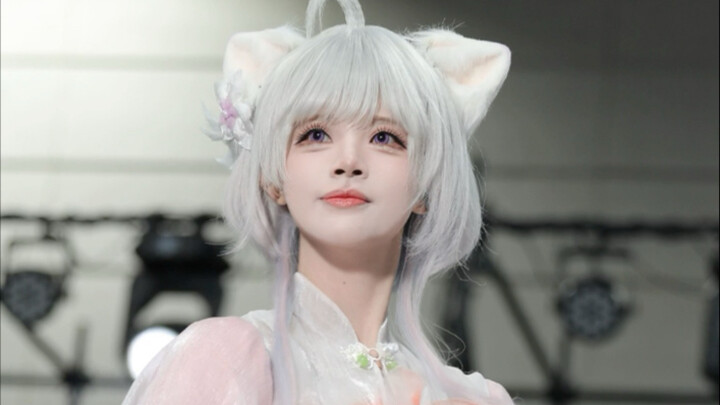 Versi lengkap "Krisis Cinta Kano Hana"