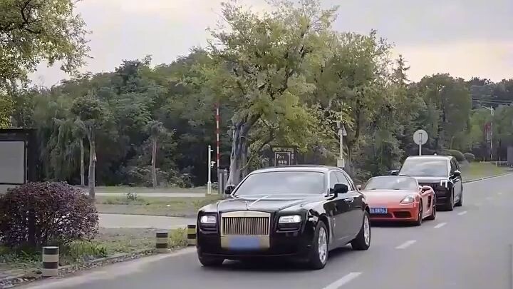 เต็มเอง สาวส่งของ