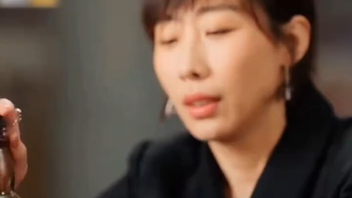 Setelah minum alkohol, teman berhasil deal...