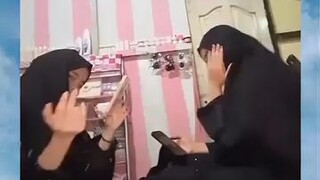 Malam pertama tapi teman masih betah belum pada pulang🤣🤣🤣