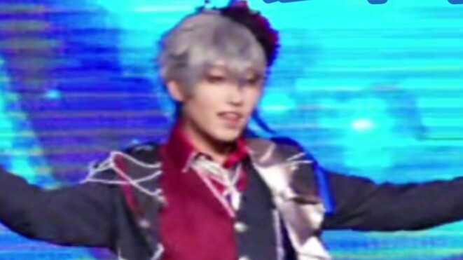 [Yiling|Sena Izumi cosplay] Izumi box straight shot, but mumbling