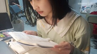 I hope the classmate sitting next to me in the library this afternoon can see this video