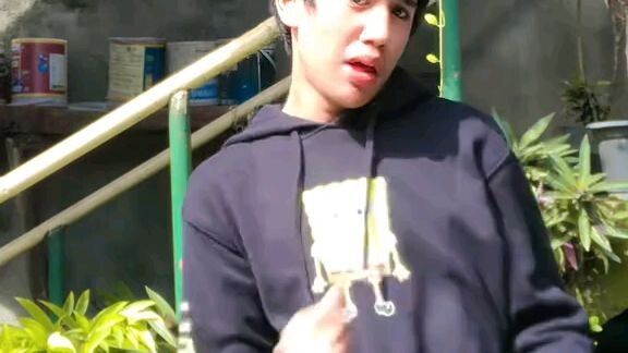 Filipino Content Creator Oliver Jr Dela Peña (born June 3, 2007) is a social media influencer