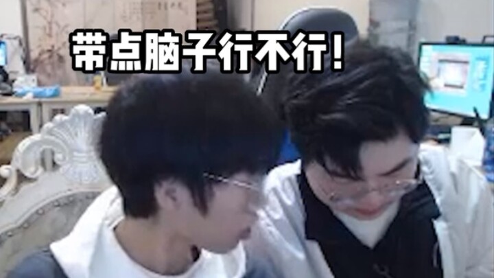 Qing Rong: Such an adorable, punch-you-in-the-face cute little Chinese girl~