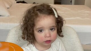 奶茶控小北鼻：虽然珍珠奶茶的诱惑很大，但是更要听妈妈的话！