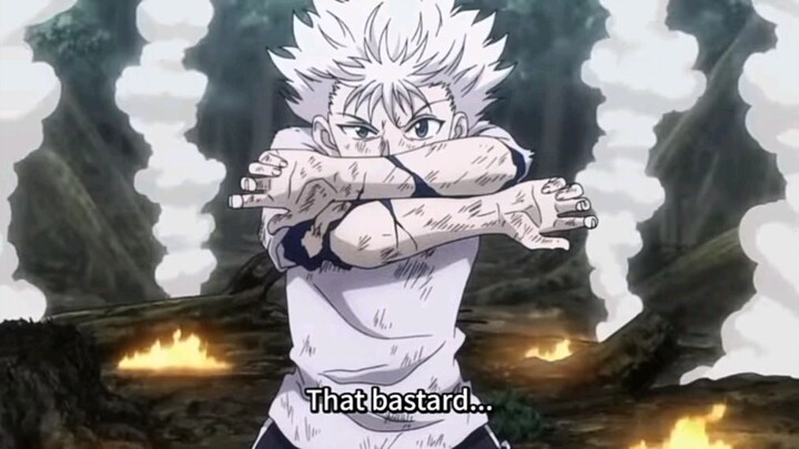 Two Chimera Ants attack Killua.