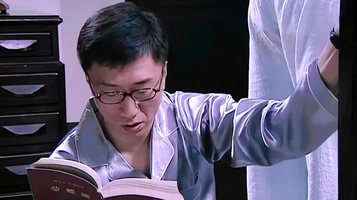 يتظاهران بأنهما زوجان لإخفاء هويتهما فيهزّان ساق السرير كل ليلة، لكن الأمور تتحول إلى حرج في النهاية