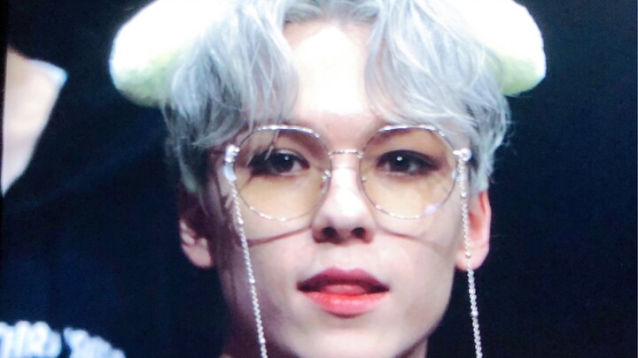 【เวอร์นอน ชเวฮันรยู】การมีชีวิตอยู่ก็คือการตกหลุมรักชเวฮันรยูบนเวทีนับครั้งไม่ถ้วน | คลิปตัดต่อแนวตั้