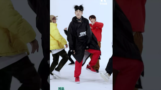 【بي أو/بيو جيه هون】【تصوير مباشر 2K】معطف المطر الكلاسيكي~ من قال إننا لا نجيد الرقص!