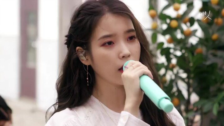 [IU] 'eight' Acoustic Version